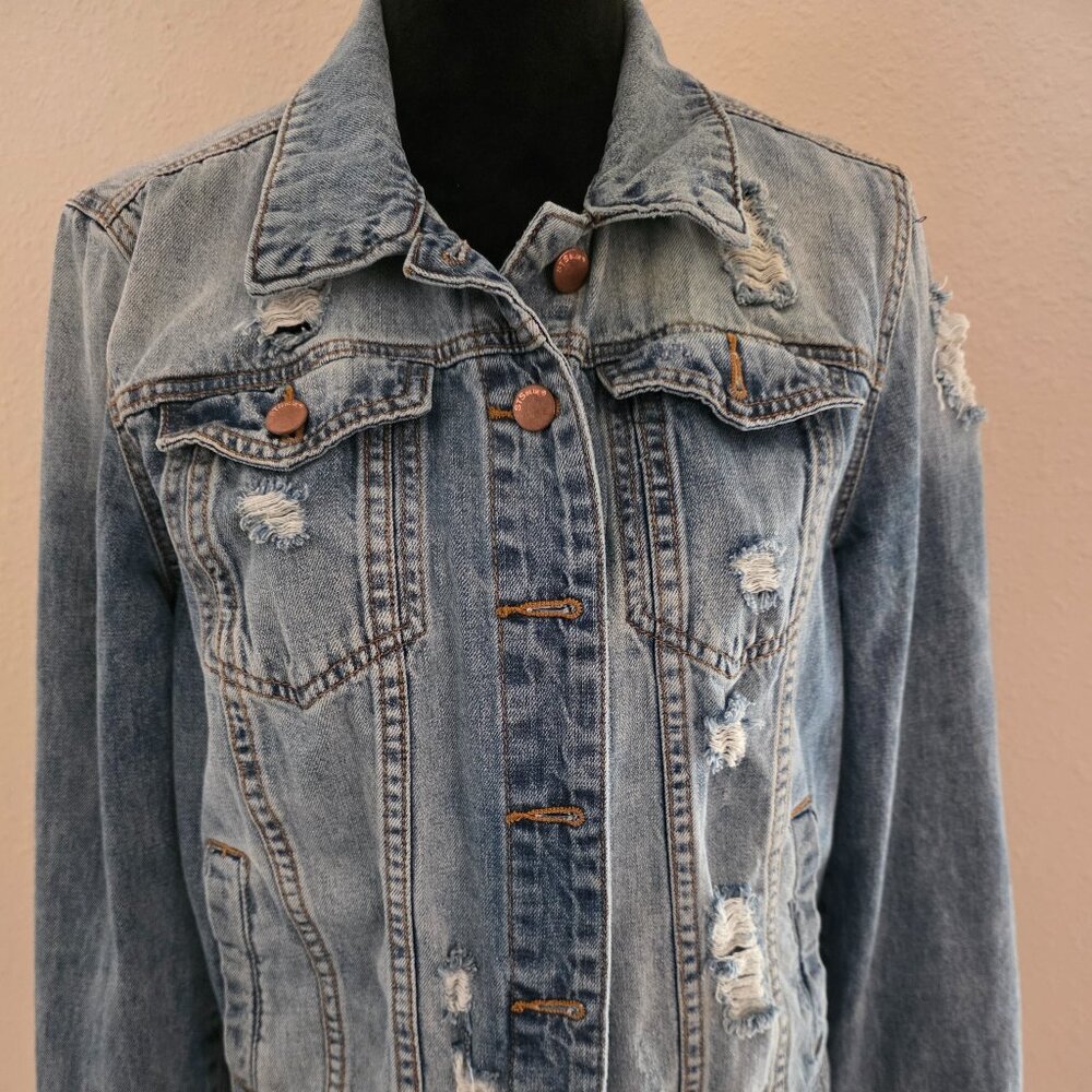 STS Blue women's distressed denim jacket, size Small.